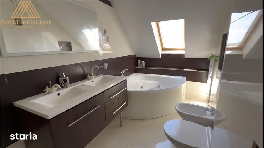 Apartament cu 5 camere în Central