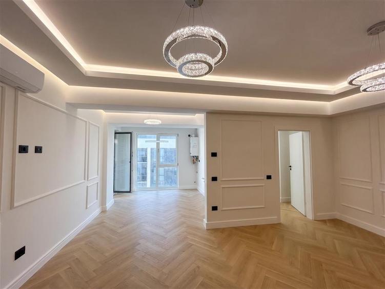 Apartament cu 3 camere semidecomandat în Burdujeni