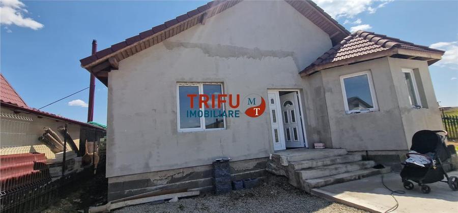 Casă individuală cu 3 camere cu Canalizare în Bărăbanț