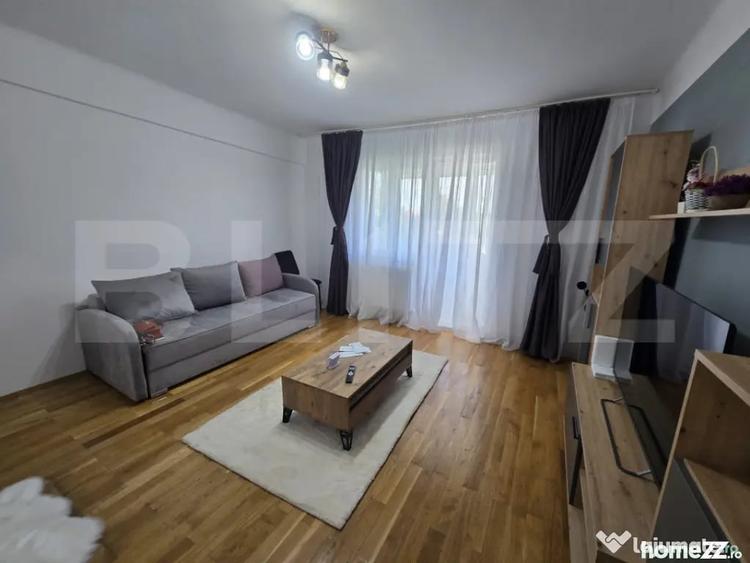 Apartament cu 2 camere decomandat în Central