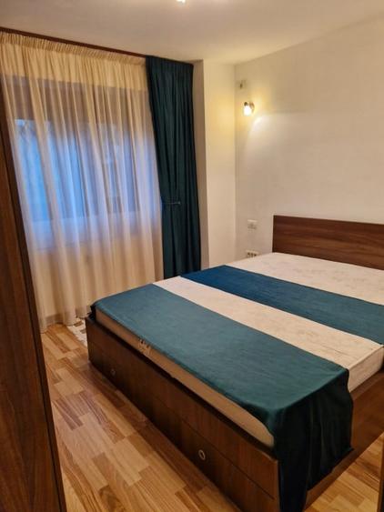 Apartament cu 2 camere semidecomandat, mobilat în Panduri
