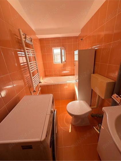 Apartament cu 2 camere decomandat, mobilat în Dâmbovița