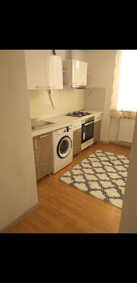 Apartament cu 2 camere decomandat în Petros