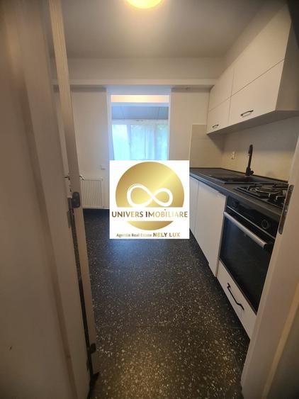 Apartament cu 3 camere decomandat în Primăverii