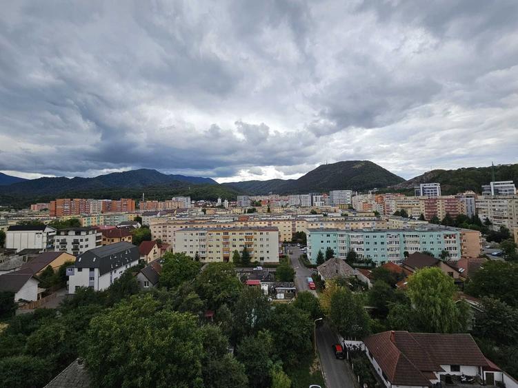 Garsonieră decomandată în Drumul Carului