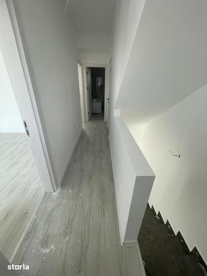 Casă cu 3 camere cu Teren 250 Mp în Central