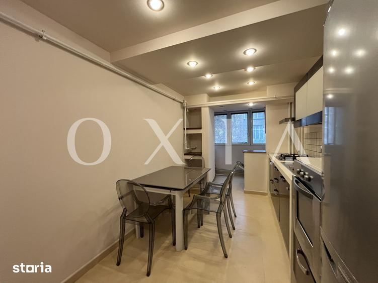 Apartament cu 4 camere semidecomandat, mobilat în Complex Studențesc
