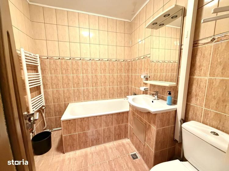 Apartament cu 2 camere decomandat în Mioriței