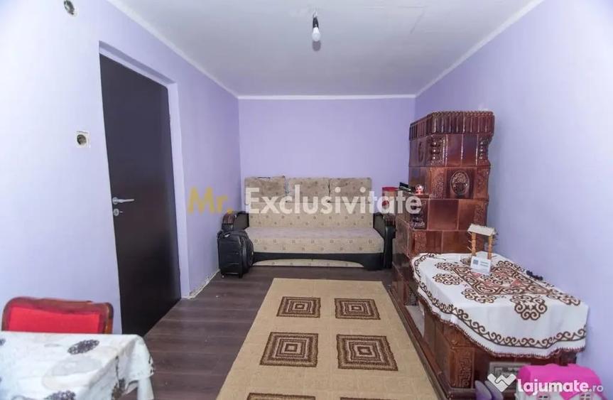 Casă cu 3 camere cu Teren 1000 Mp în Văcarea