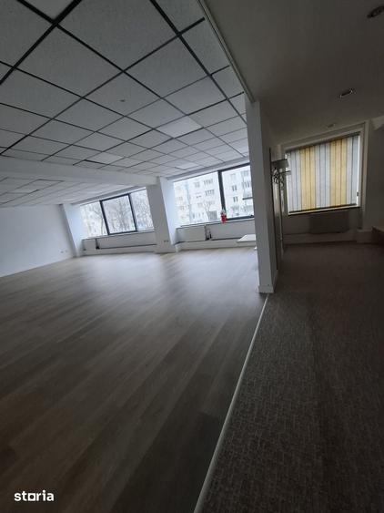 Spațiu comercial, de 50 mp, în Berceni