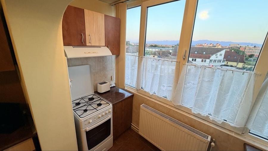 Apartament cu 2 camere decomandat în Terezian