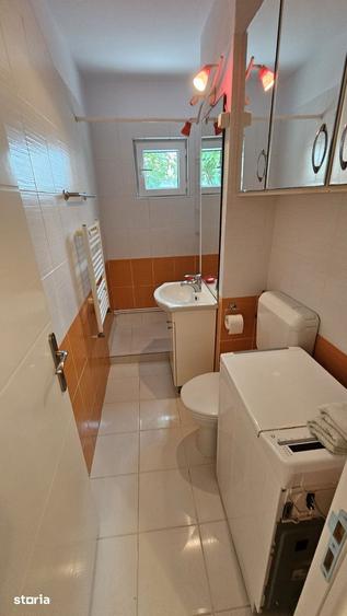 Apartament cu 3 camere în Semicentral