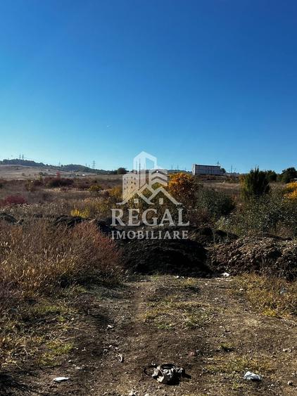 Teren Construcții intravilan de 5600 mp, în Central