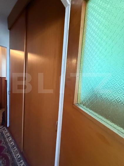 Garsonieră decomandată, mobilată în Noua