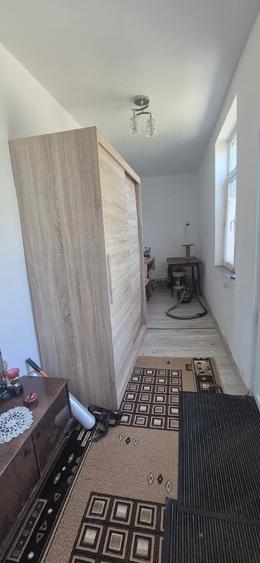 Casă cu 2 camere cu Teren 400 Mp în Central
