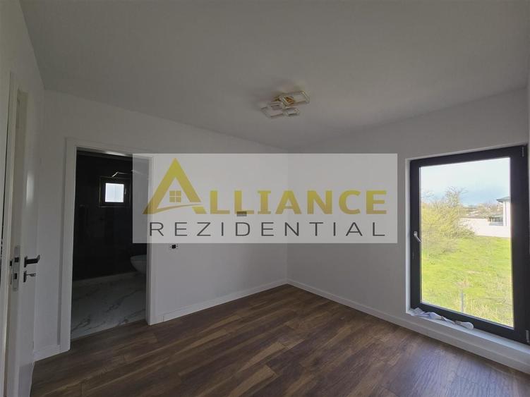 Vila individuala- 4 camere- 3 bai- dressing- pod- beci - 12