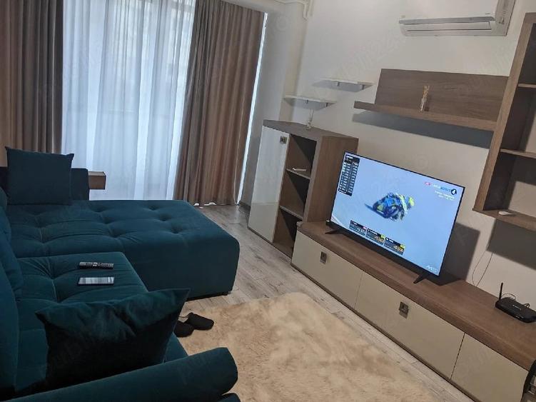 Apartament cu 2 camere decomandat în Titulescu