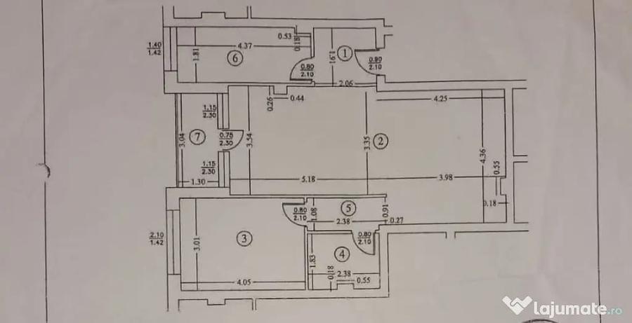 Apartament cu 2 camere semidecomandat în 1 Decembrie