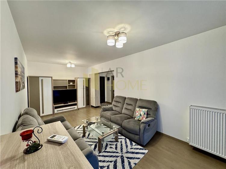 Apartament cu 2 camere decomandat, mobilat în Albert