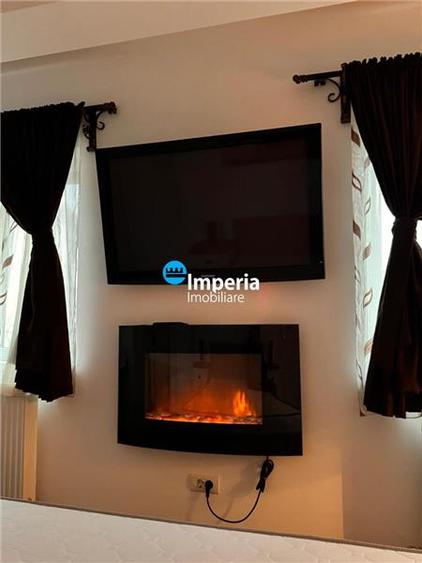 Apartament cu 4 camere decomandat, mobilat în Breazu