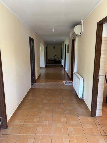 Casă cu 4 camere în Negrea