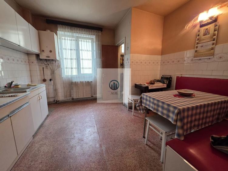 Apartament 4 camere Ultracentral Deva | 95 mp | Garaj 19 mp | Etaj 2/2 - 15