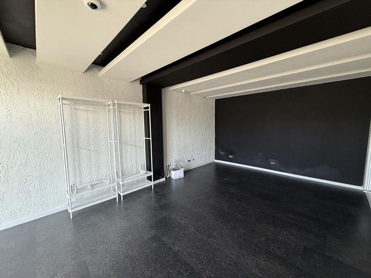 Spațiu comercial, de 32 mp, în Tomis I