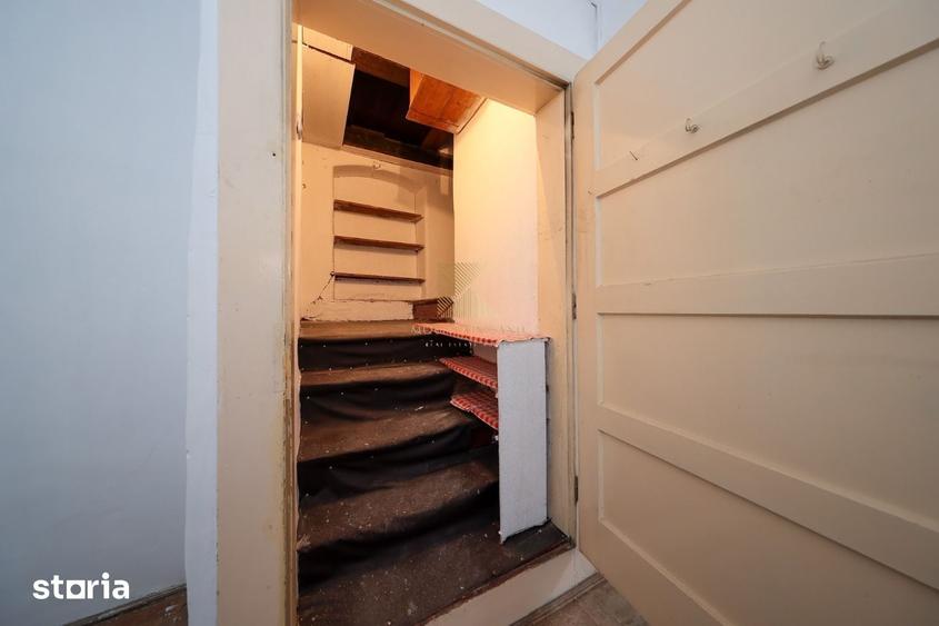 Casă cu 4 camere decomandat cu Teren 292 Mp în Centrul Istoric