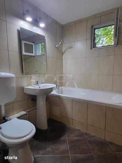 Apartament cu 4 camere semidecomandat, mobilat în Militari