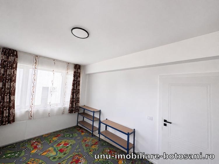 Duplex cu 4 camere cu Teren 250 Mp în Periferie