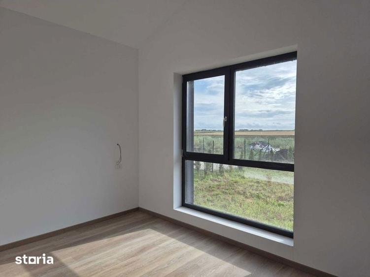 Casă cu 3 camere cu Teren 88 Mp în Hărman