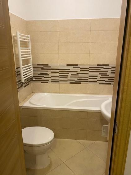 Apartament cu 2 camere decomandat în Ozana