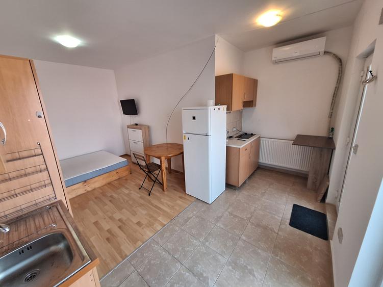 Garsonieră semidecomandată în Complex Studențesc