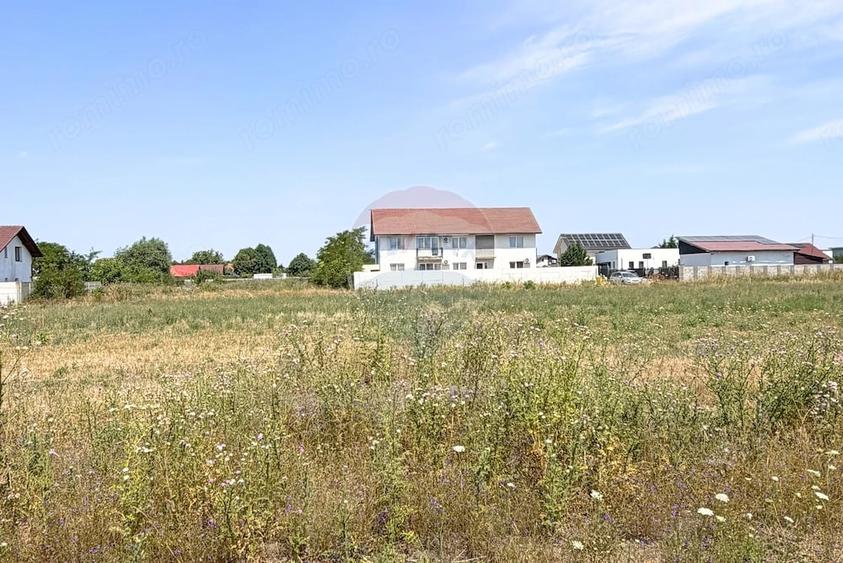 Teren de 416 mp, în Bujac