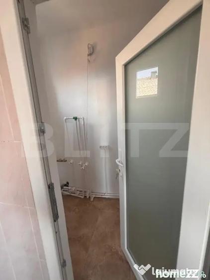 Spațiu comercial, de 320 mp, în Central