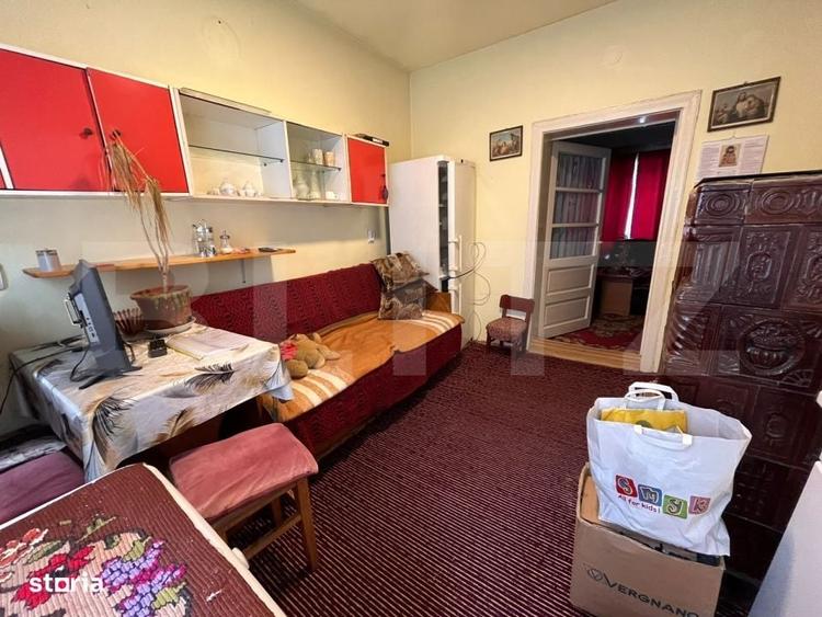 Casă cu 3 camere în Central