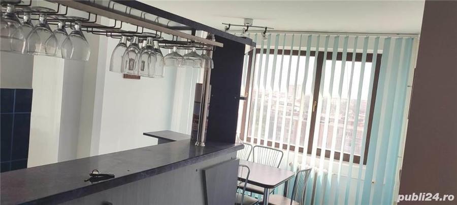 Apartament cu 3 camere decomandat în Crihala