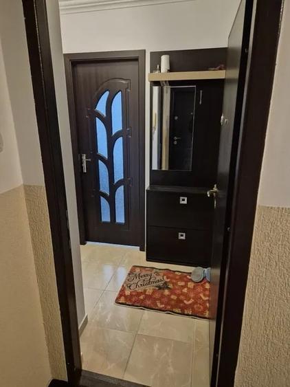Apartament 2 camere, zona Podu Ros - 1