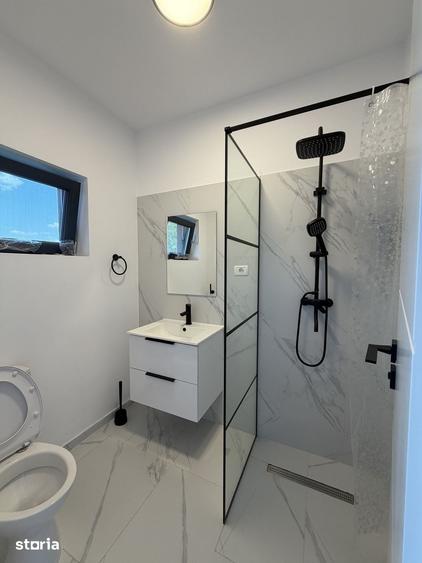 Casă cu 4 camere cu Teren 328 Mp în Clinceni