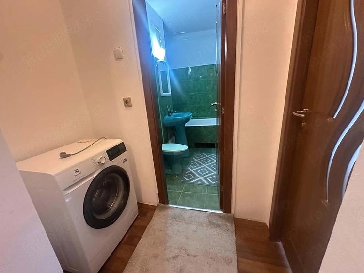 Garsonieră semidecomandată în Lipovei