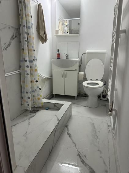 Casă cu 3 camere cu Teren 120 Mp în Dumbrăvița