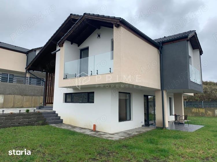 Casă cu 4 camere cu Teren 470 Mp în Livezeni