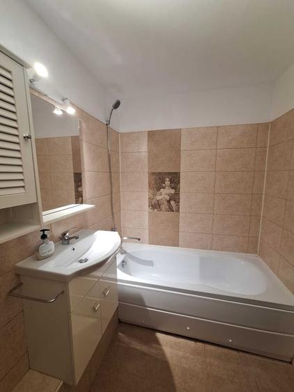 Direct proprietar, vand apartament 2 camere, strada Turda, sector 1 - 3