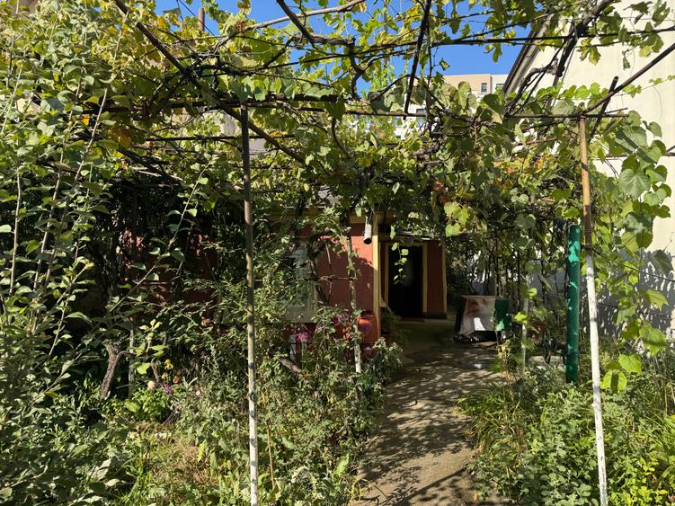 Casă cu 5 camere cu Canalizare în Uverturii