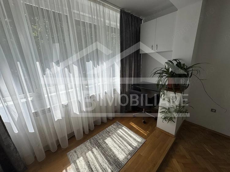 Apartament cu 2 camere decomandat în Aleea Carpați