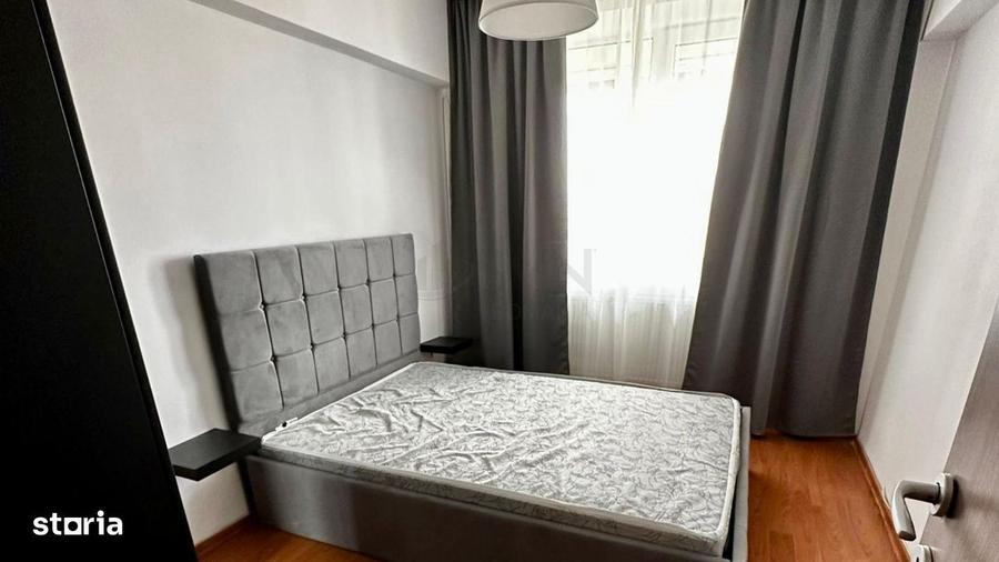Apartament cu 3 camere decomandat în Tineretului