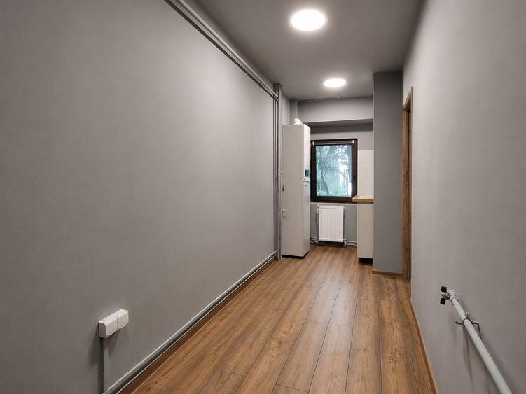 Apartament 1 cameră, 37,68 mp, boxă, renovat,  Bd. Titulescu - 4