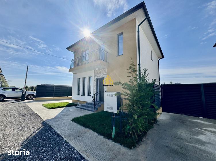 Casă cu 4 camere cu Teren 335 Mp în Clinceni