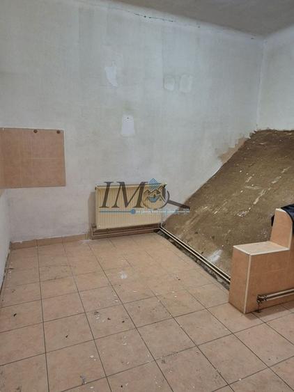 Duplex cu 3 camere cu Canalizare în Central