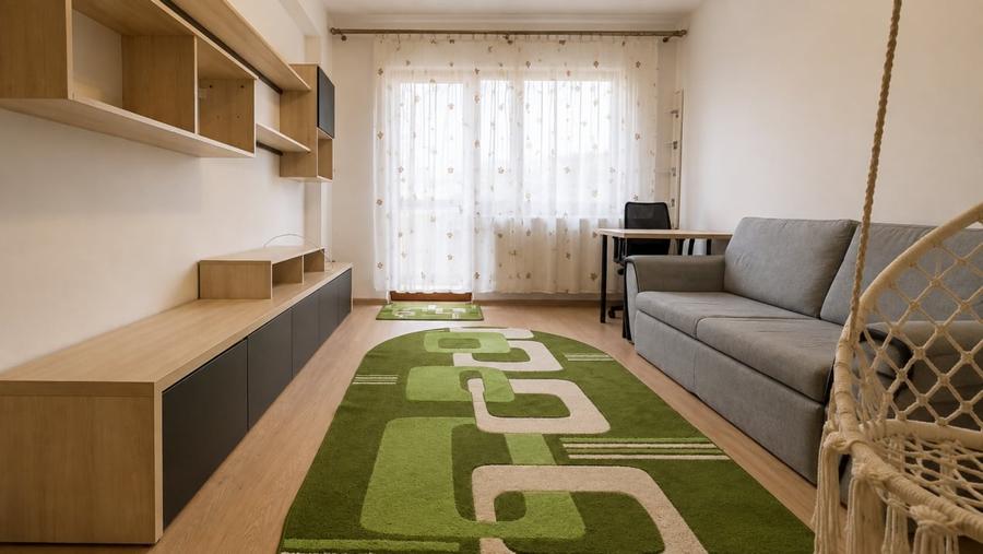 Apartament cu 2 camere decomandat, mobilat în Tractorul